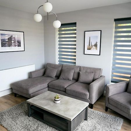 Entire Modern Home With Seaview And Parking Wicklow Luaran gambar