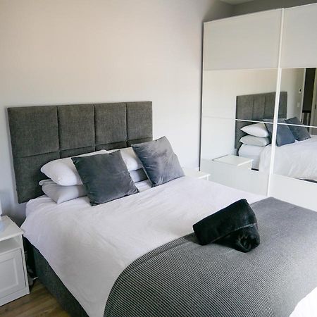 Entire Modern Home With Seaview And Parking Wicklow Luaran gambar