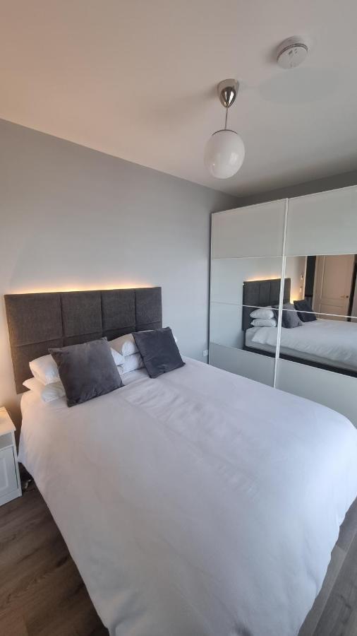 Entire Modern Home With Seaview And Parking Wicklow Luaran gambar