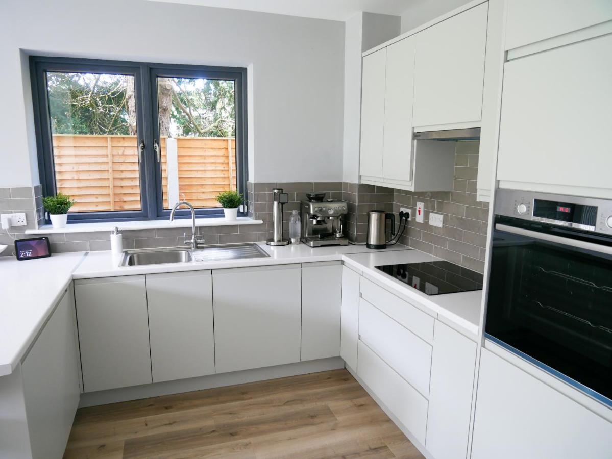 Entire Modern Home With Seaview And Parking Wicklow Luaran gambar