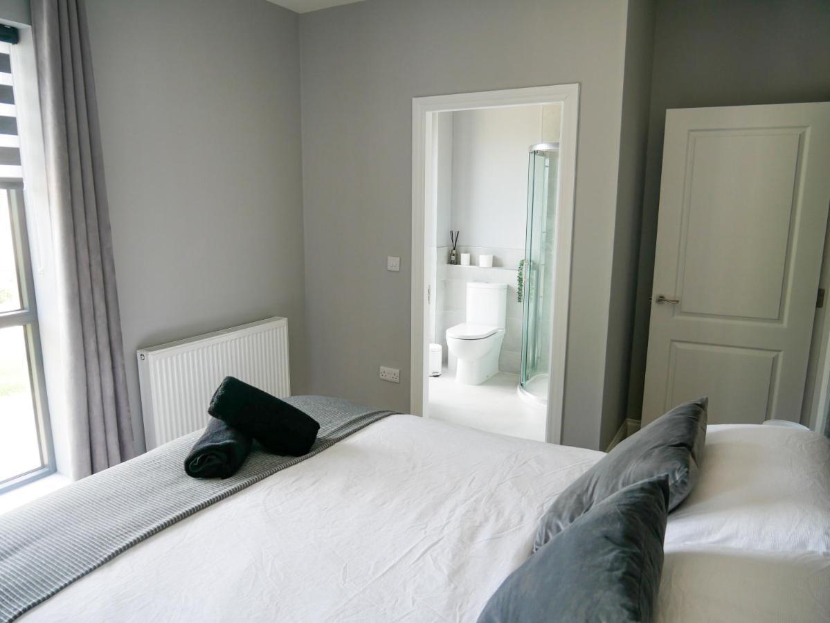 Entire Modern Home With Seaview And Parking Wicklow Luaran gambar